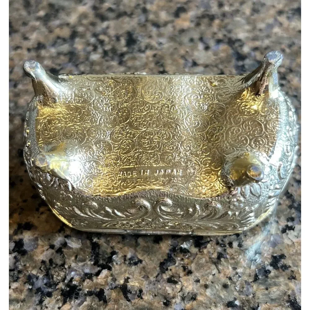 Vtg Embossed Footed Trinket Jewelry Box Red Velvet Lined Japan